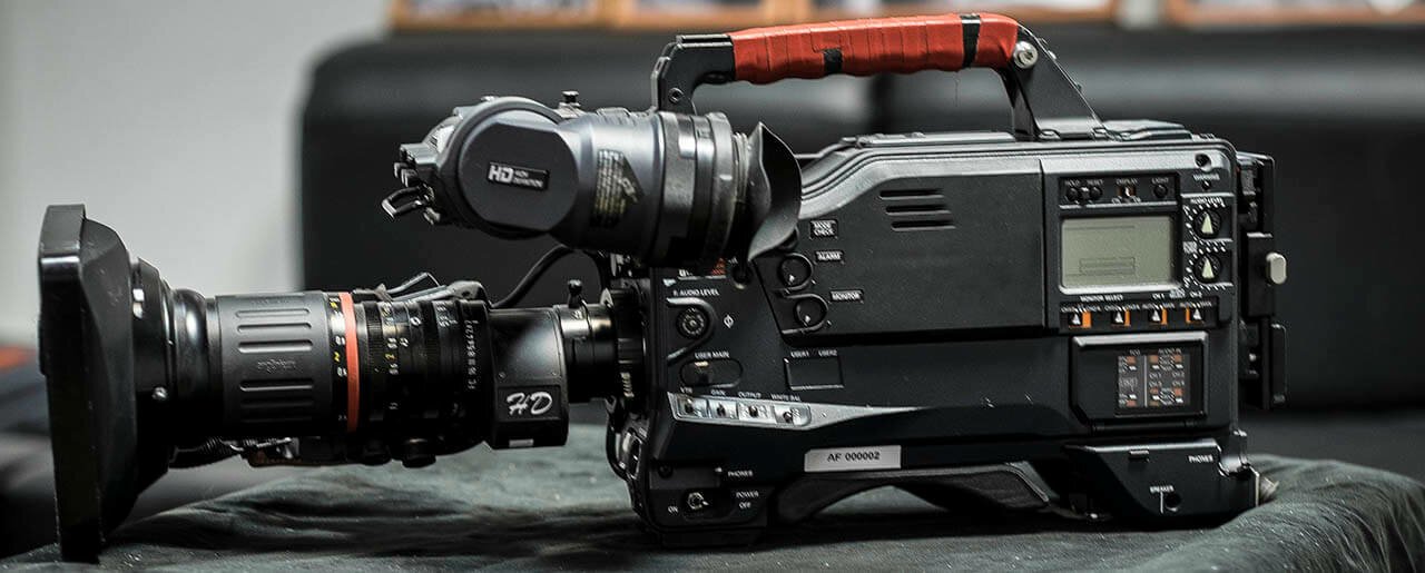 Профессиональные видеокамеры с максимальным разрешением съемки 2400x1350 в Ростове-на-Дону